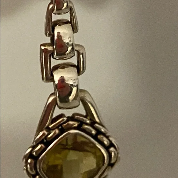 John Hardy,Elegant Silver and Yellow Gemstone Earrings - Picture 6 of 7